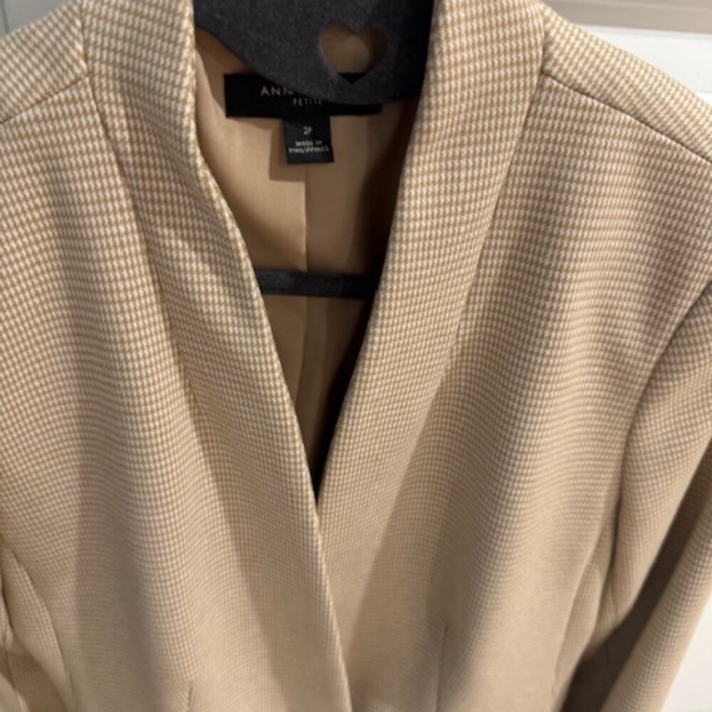 Ann Taylor Houndstooth Blazer NWOT